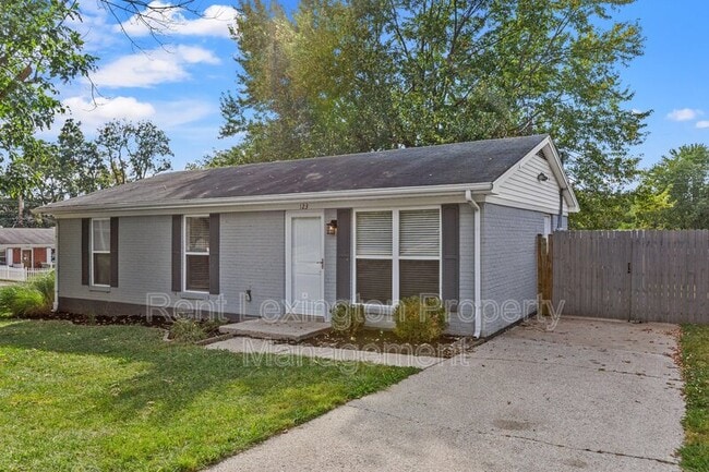 Photo - 123 Kingsway Dr House