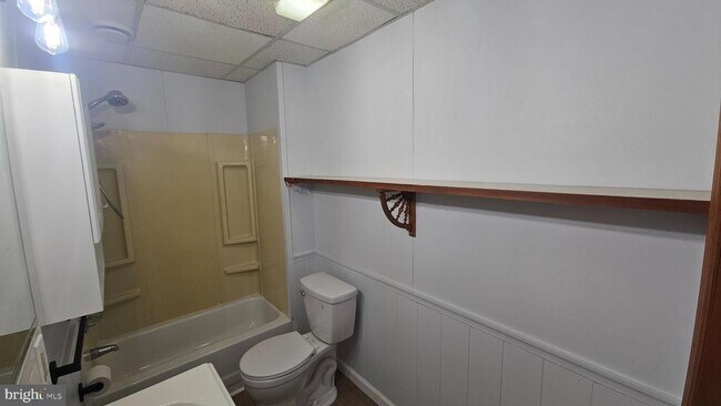 Foto del edificio - 117 S Warren St