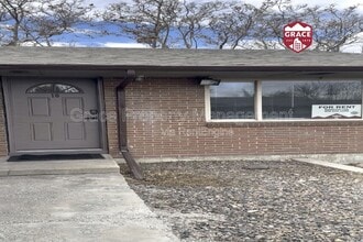 Building Photo - 4665 W 6th Ave