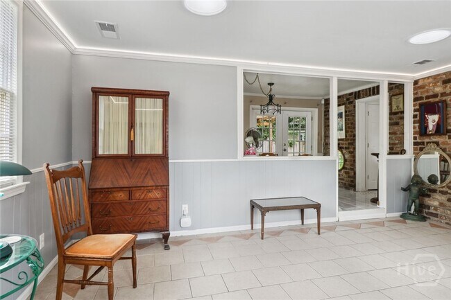 Foto del edificio - 1616 Skidaway Rd