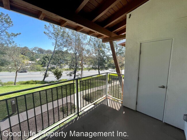 Building Photo - 2 br, 2 bath House - 1820 South El Camino ...