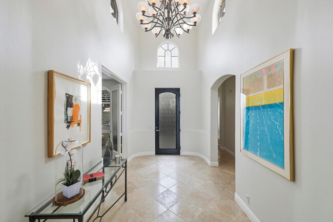 Building Photo - 48275 Vista Calico