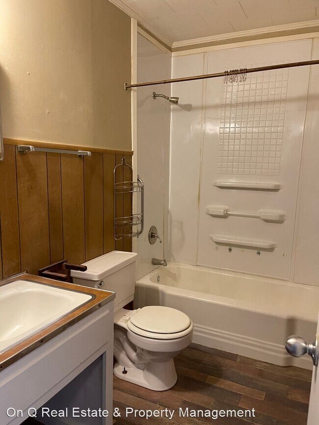 Foto del edificio - 3 br, 1 bath House - 812 Howell