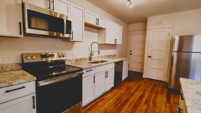 Foto del edificio - 2110 Howell St