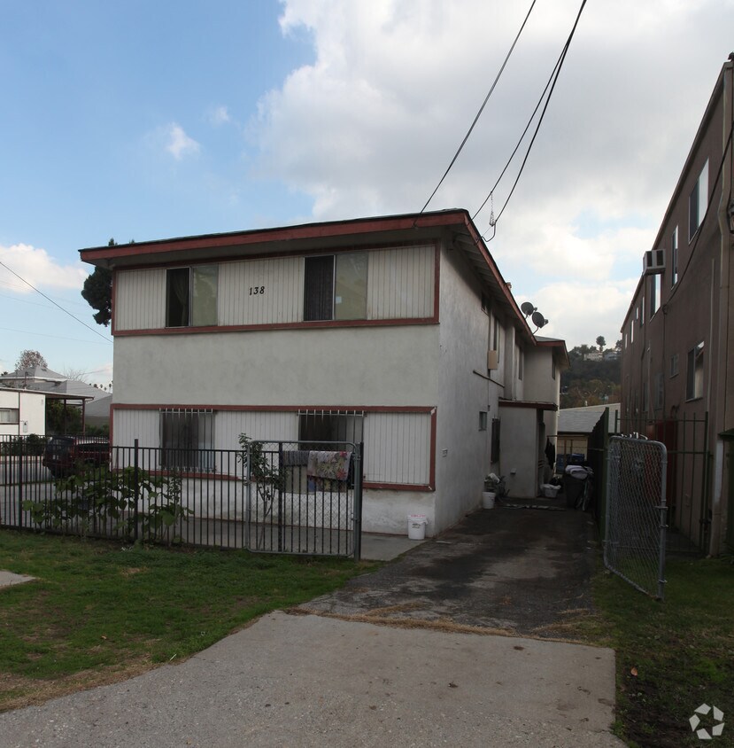 Building Photo - 138 San Pascual Ave