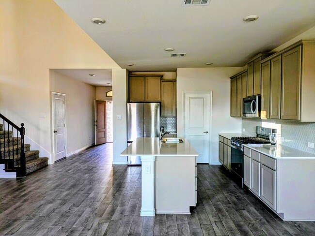 Foto del edificio - Modern 4-Bedroom Home in Hawks Landing, Au...