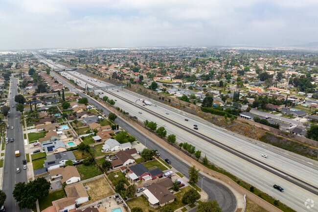 Freeway 210 connects Rialto residents to the best of Inland Empire.
