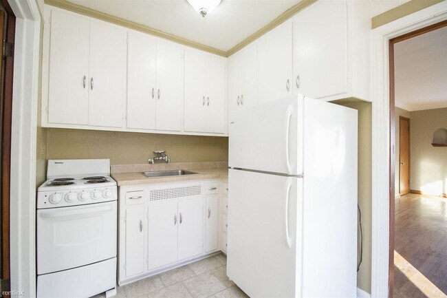 Foto del edificio - 3941 Torrance Dr