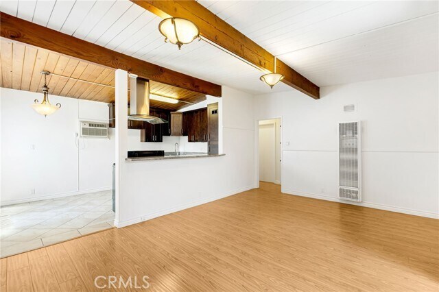 Foto principal - 2104 N Verdugo Rd