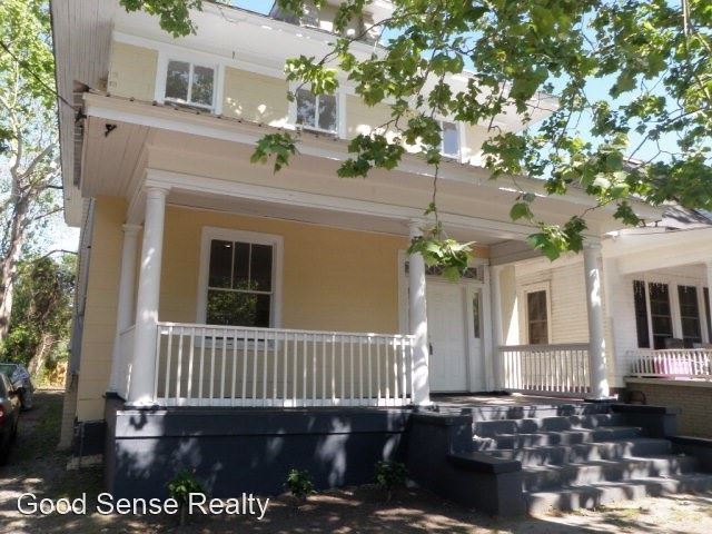 Foto principal - 4 br, 2 bath House - 914 Beman Street