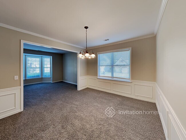 Foto del edificio - 400 Tell Cir SW