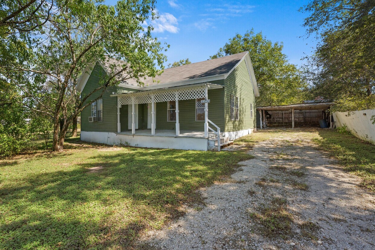 Primary Photo - 4420 Southerland Rd