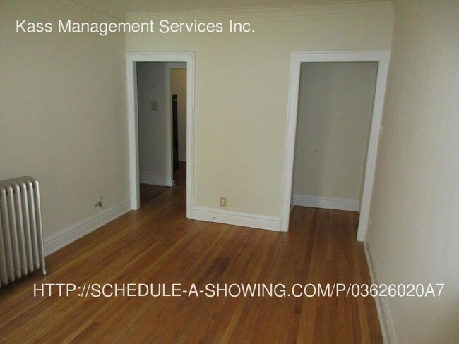 Building Photo - 5174 S King Dr