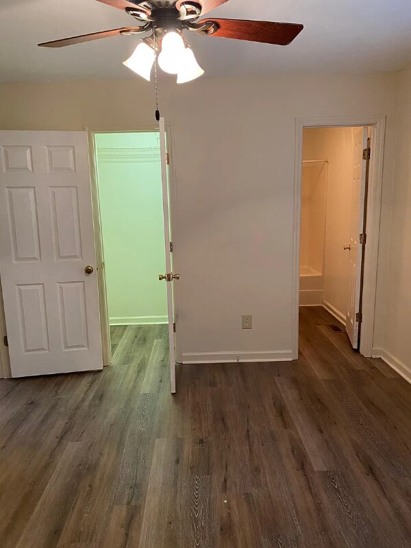 Building Photo - 1900 Tinsley Pl