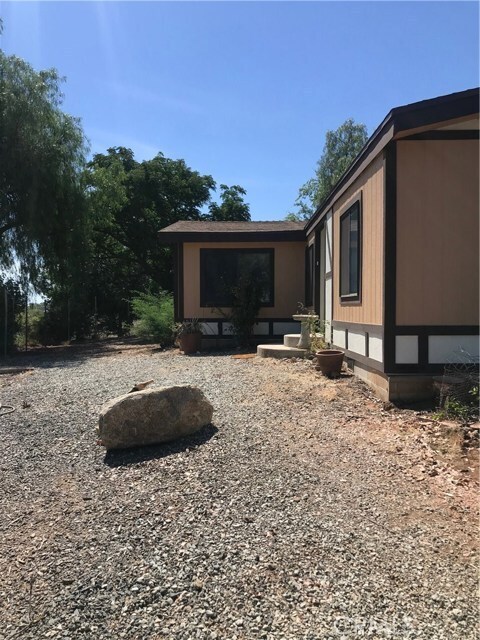 Building Photo - 25285 Bundy Canyon Rd