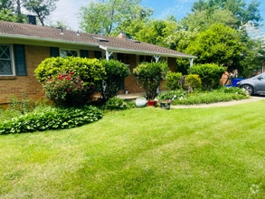 Building Photo - 11714 Smoketree Rd