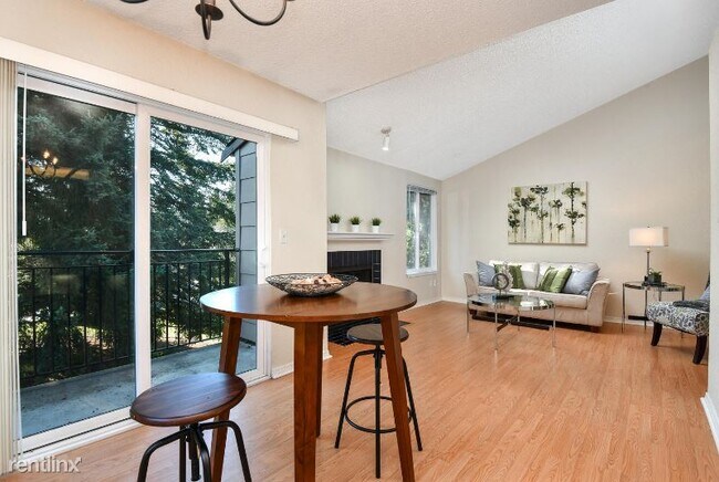 Foto del edificio - 12645 NE 130th Way