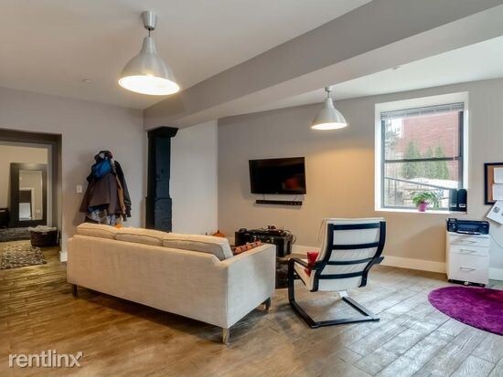 Foto principal - 2933 Mary St