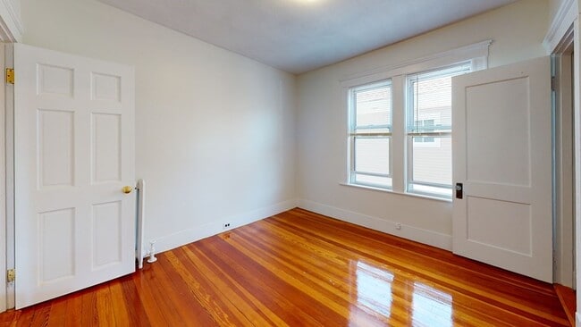 Building Photo - 15A Martin St