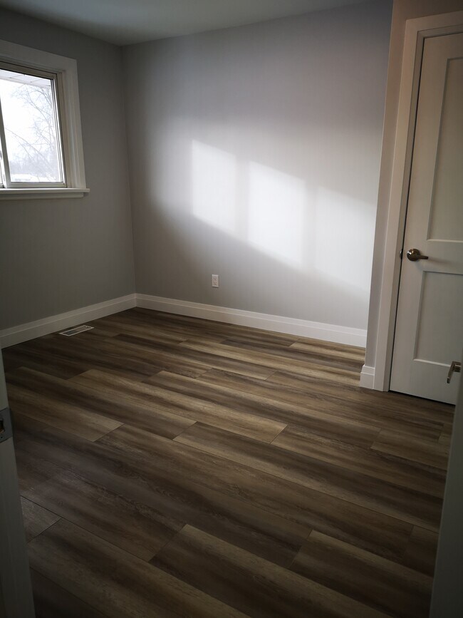 Photo du bâtiment - 188 Montgomery Rd