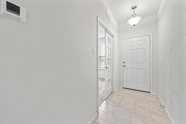 Building Photo - 271 Grace Lilly Dr