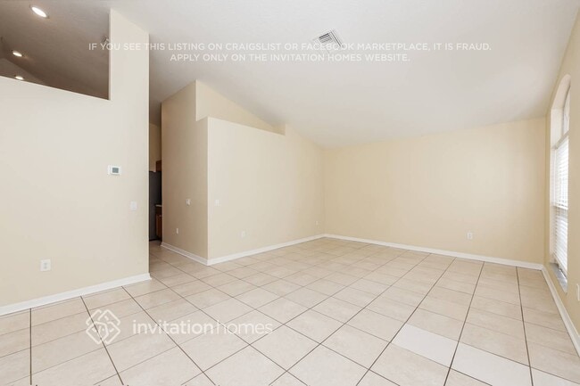 Foto del edificio - 507 Somerstone Dr