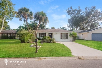 Building Photo - 1328 Karen Dr