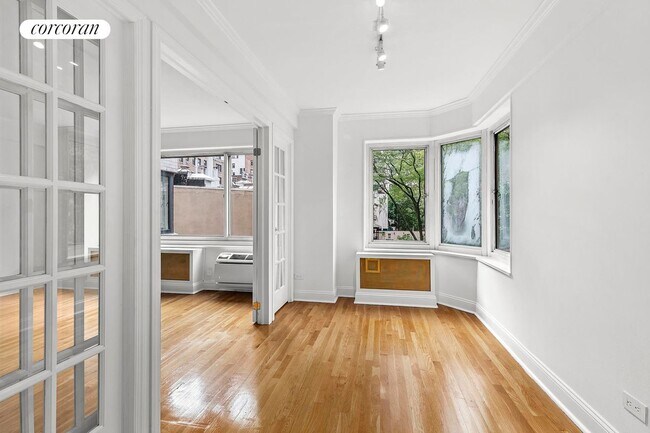 Foto del edificio - 249 E 48th St