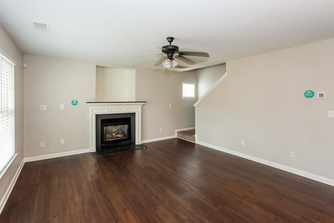 Building Photo - 7028 Indian Ridge Ln