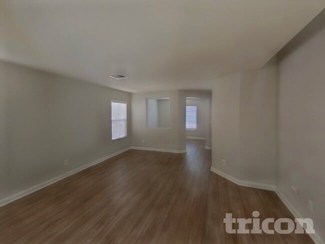 Building Photo - 697 Wallington Estate St