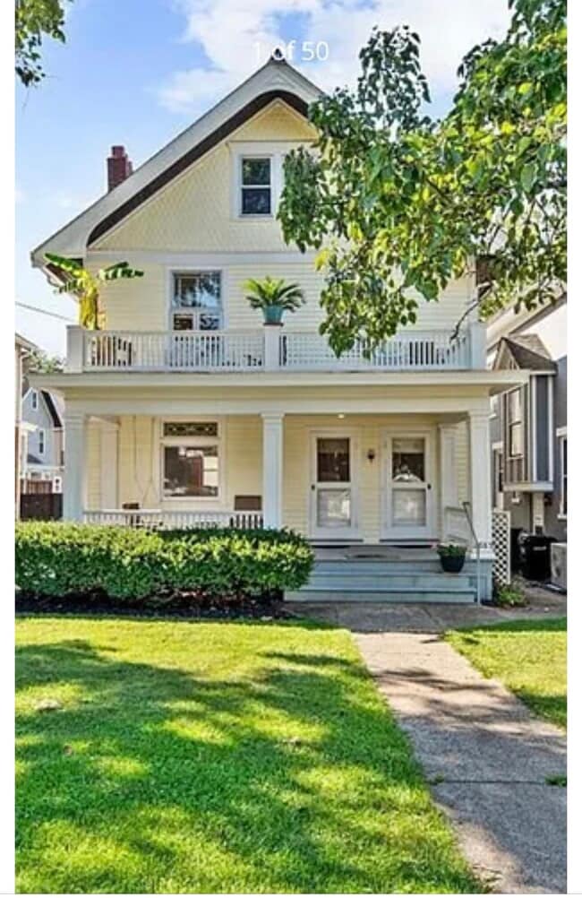 Building Photo - 2885 Erie Ave