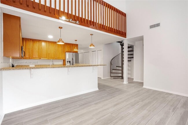 Building Photo - 617 Woodgate Ln