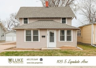 Building Photo - 105 S Lyndale Ave