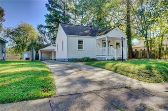 Building Photo - 3308 Hyde Cir