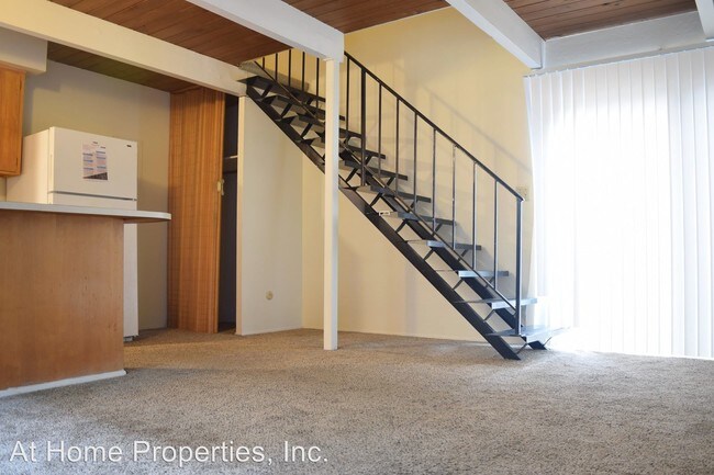 Foto del edificio - 309-323 NW 7th St