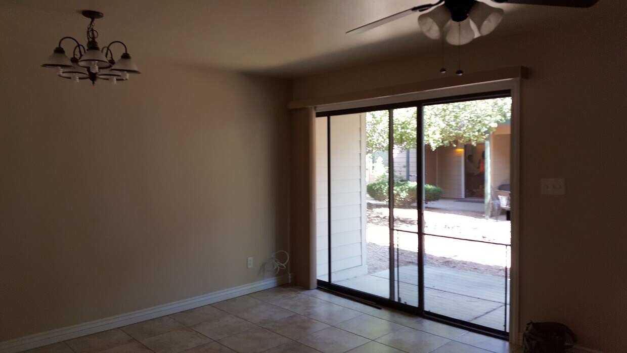 Foto del edificio - Village at University Heights 1 Bed/1 Bath - $1,350!!