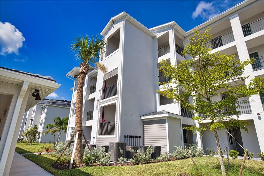 Foto principal - 17625 Opal Sand Dr