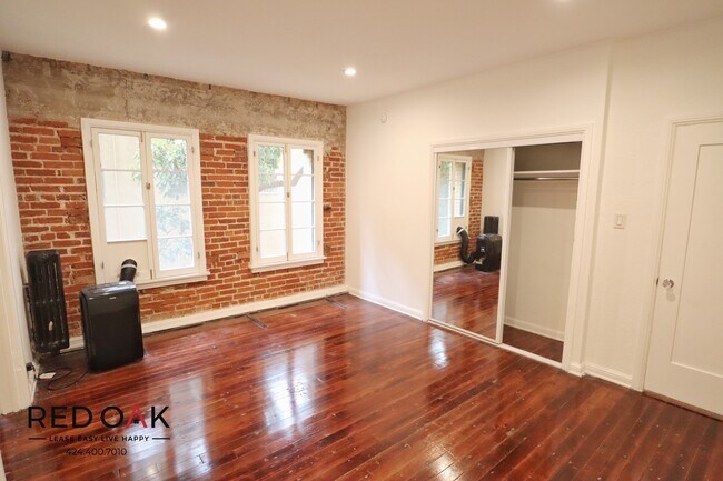 Building Photo - 1759 Orchid Ave