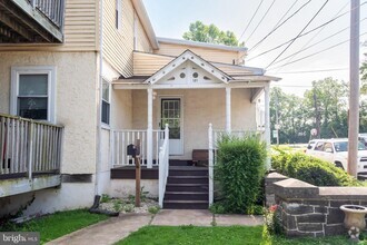 Building Photo - 101 Bradford Ave