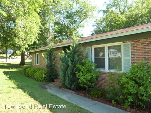 Primary Photo - 829 Stoneykirk Dr