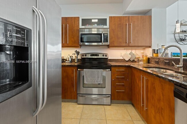 Foto del edificio - 7350 SW 89th St