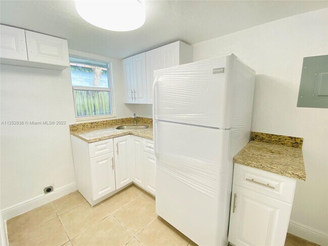 Foto del edificio - 2996 NW 93rd St