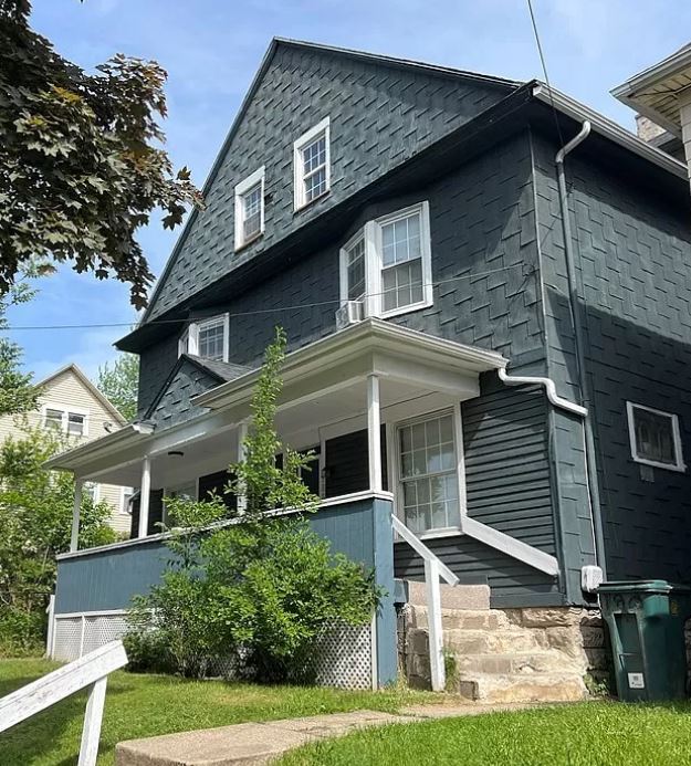 Primary Photo - 180 Peck St