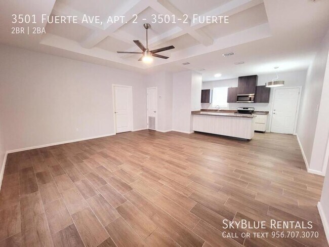 Building Photo - 3501 Fuerte Ave