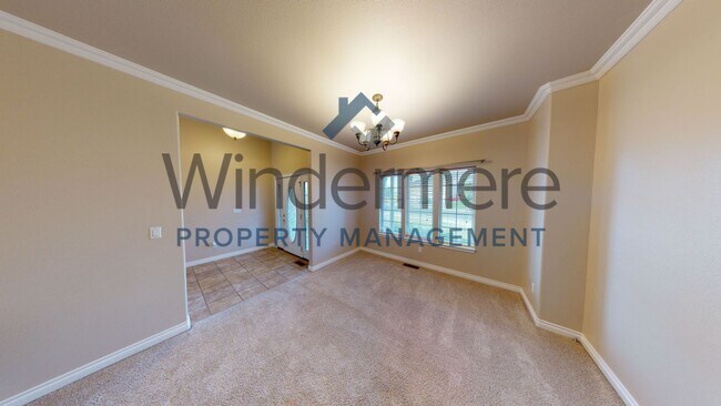 Building Photo - 1827 SE Bliss Ln