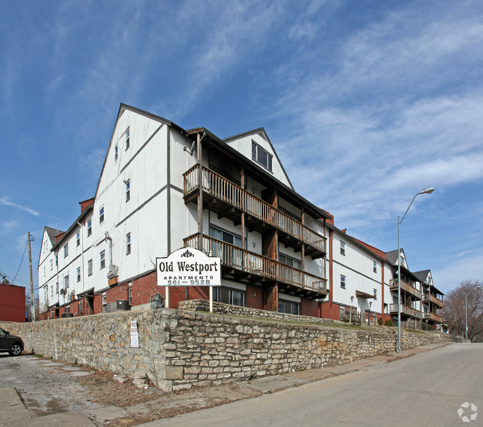 Foto del edificio - Old Westport Apartments