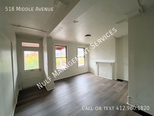 Building Photo - 518 Middle Ave