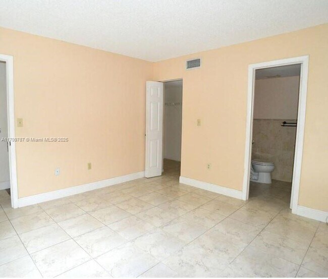 Foto del edificio - 510 NW 86th Pl