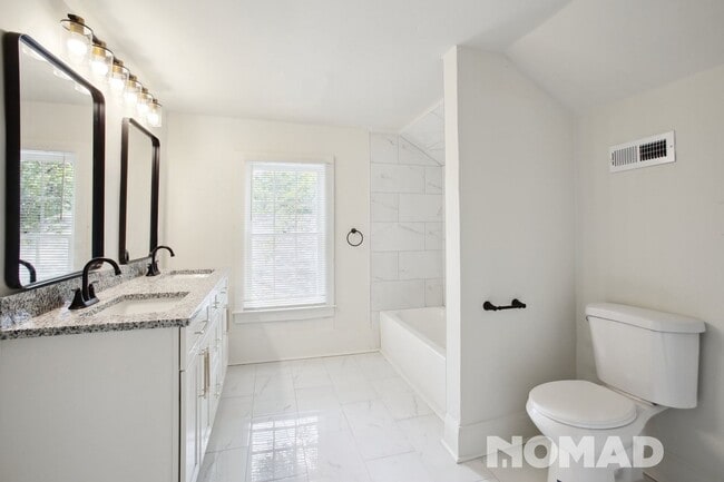 Building Photo - Charming 3BR House in Atlanta
