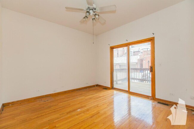 Building Photo - 2723 N Wayne Ave